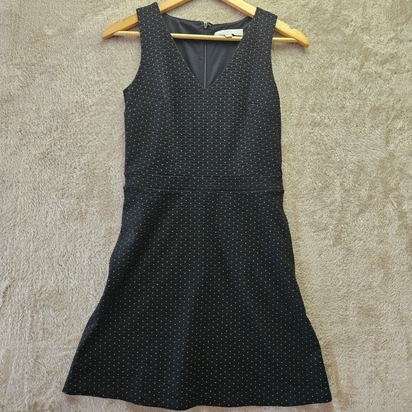 LOFT Dresses & Skirts - LOFT Black and White Polka Dot Sleeveless Dress Women's Size 0P Petite w/pockets